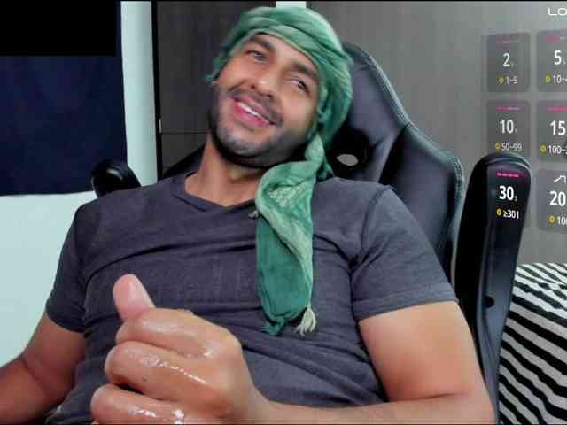 Handsoman11 Handsoman11