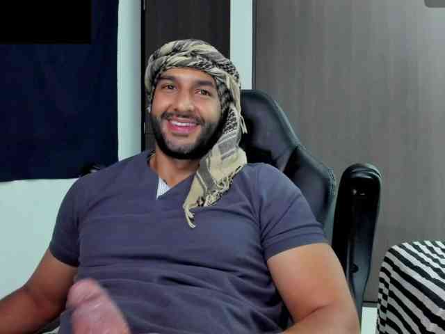 Handsoman11