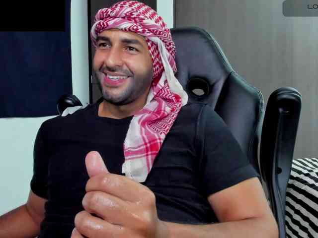 Handsoman11