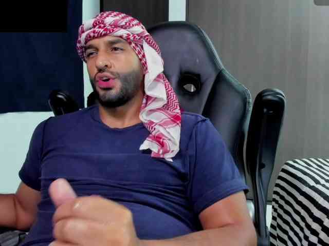 Handsoman11