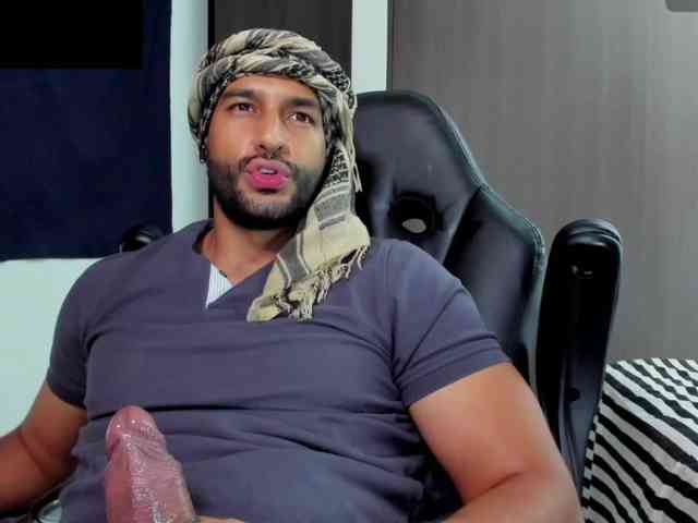 Handsoman11