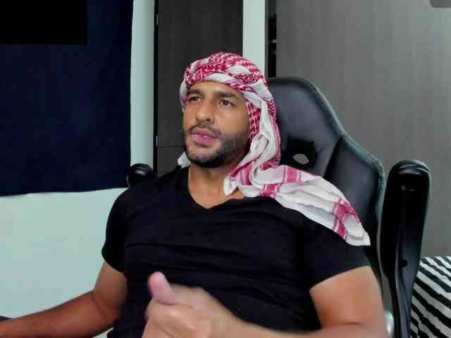 Handsoman11