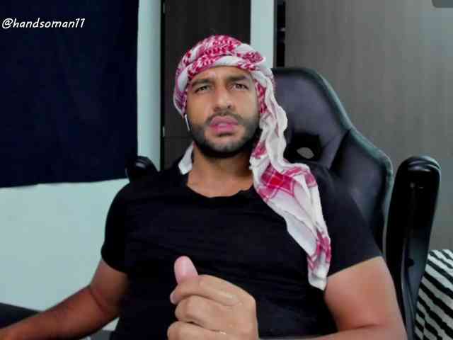 Handsoman11