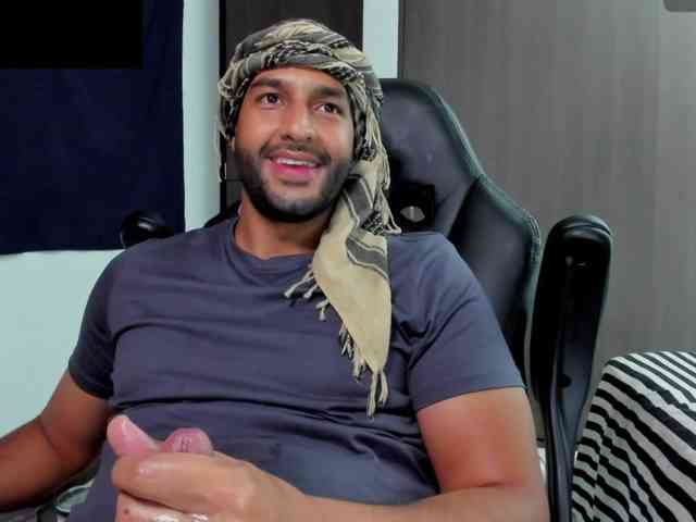 Handsoman11