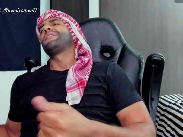 Handsoman11