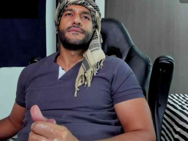 Handsoman11