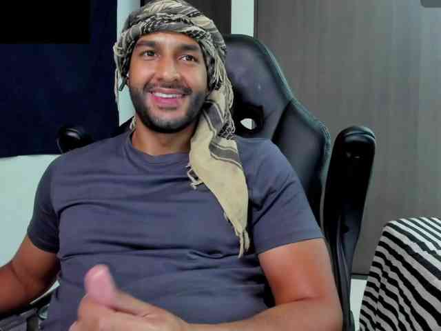 Handsoman11