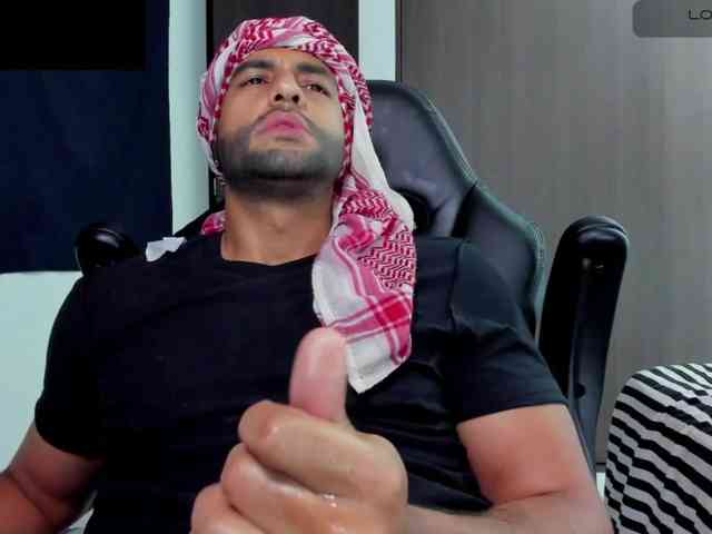 Handsoman11