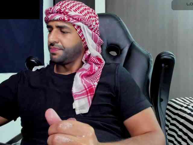 Handsoman11