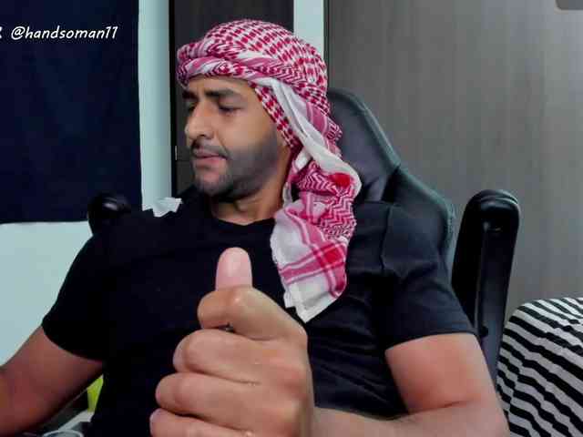 Handsoman11