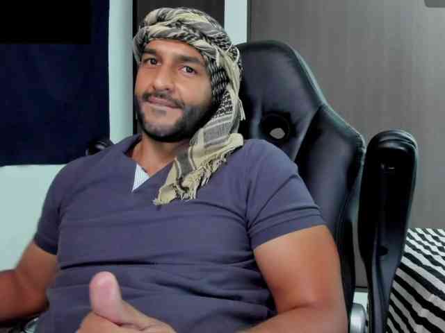 Handsoman11