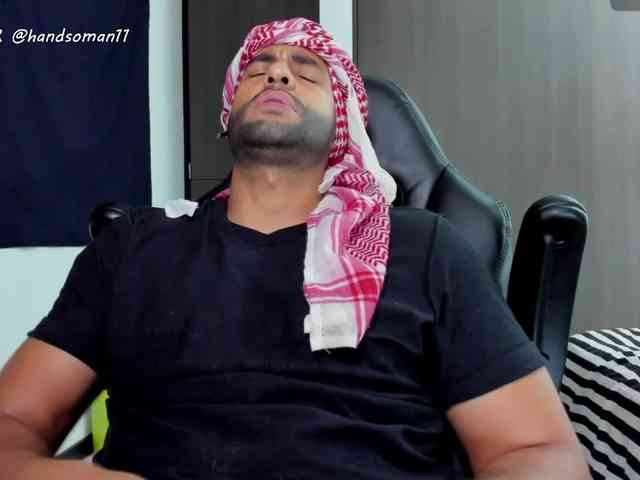 Handsoman11