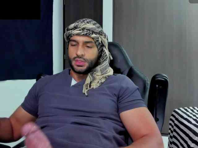 Handsoman11
