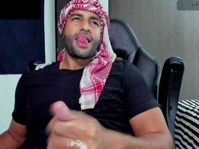 Handsoman11