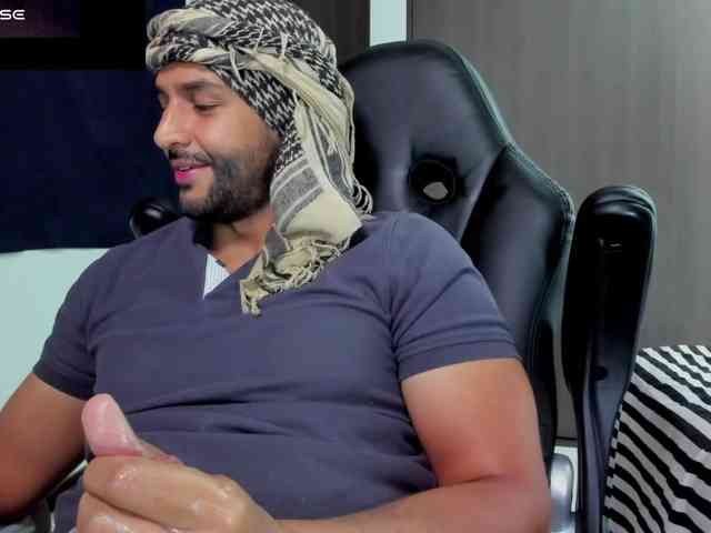 Handsoman11 Handsoman11