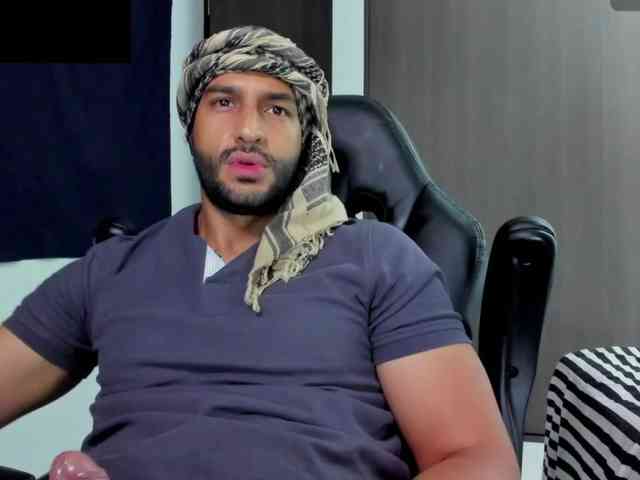 Handsoman11