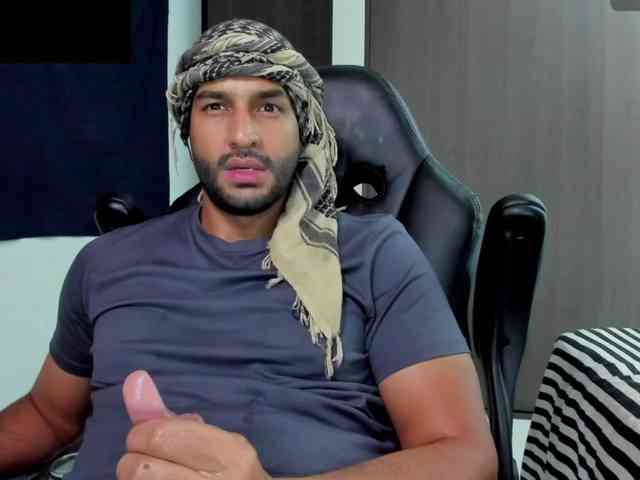 Handsoman11