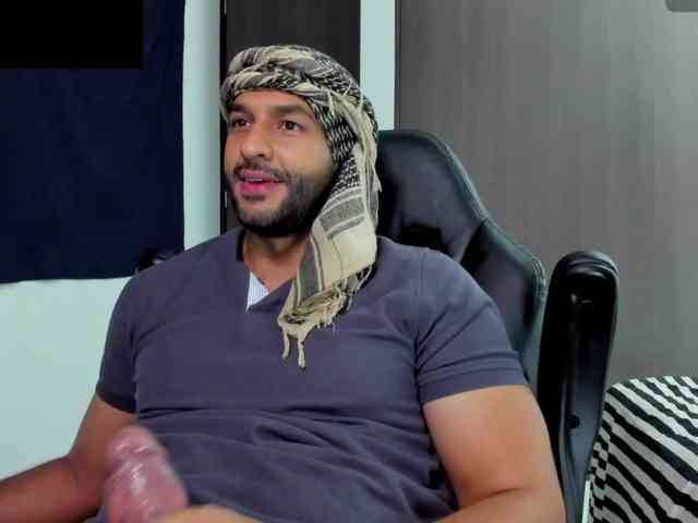 Handsoman11
