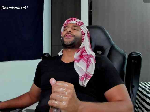 Handsoman11