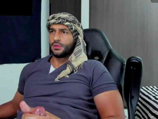 Handsoman11