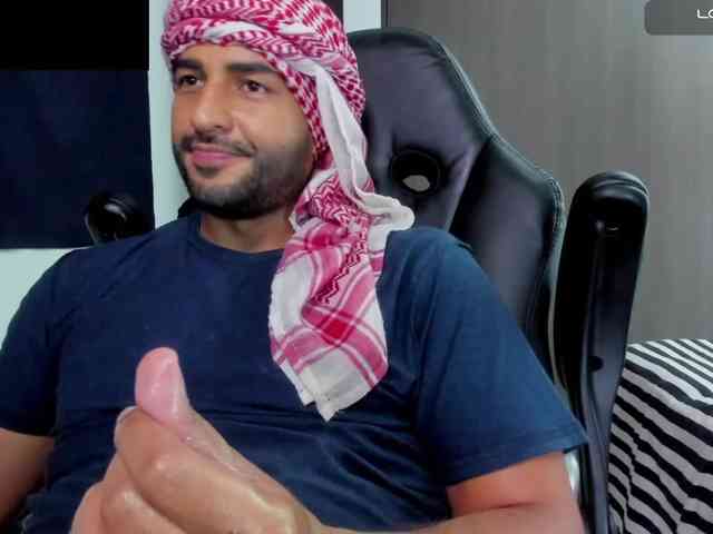 Handsoman11