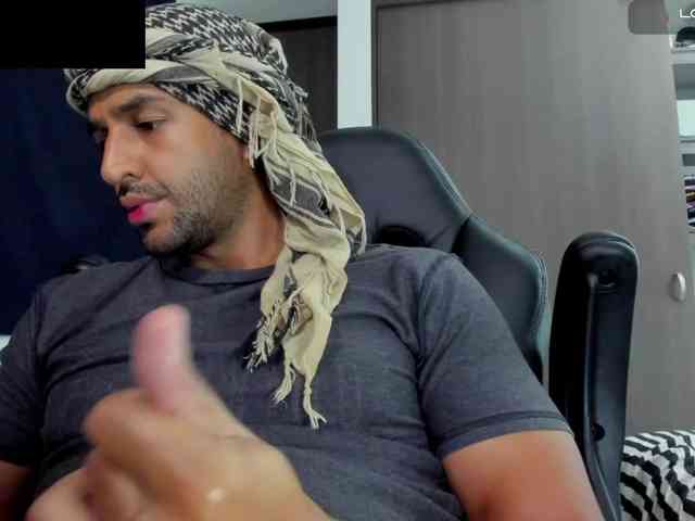 Handsoman11