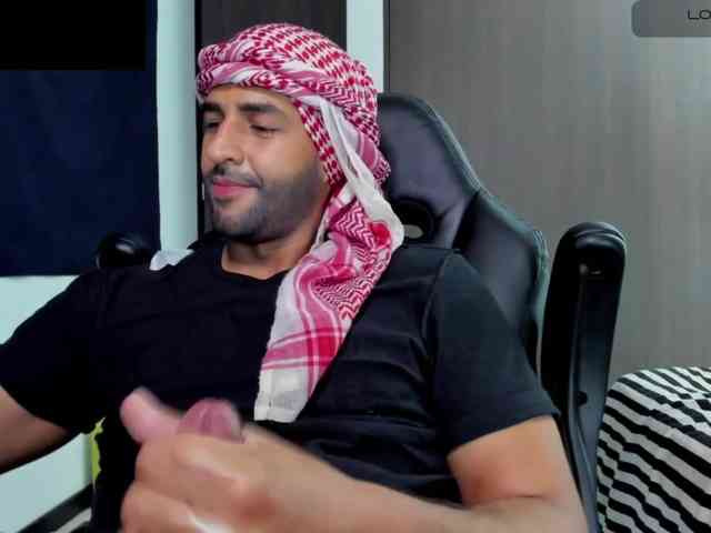 Handsoman11