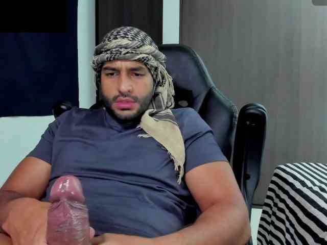 Handsoman11