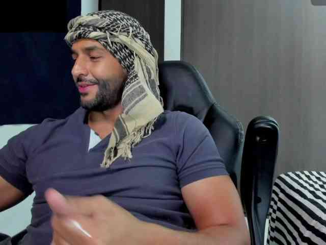 Handsoman11 Handsoman11