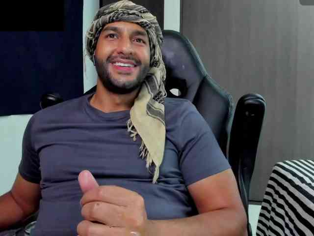 Handsoman11