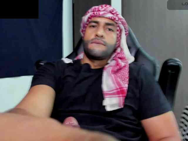 Handsoman11