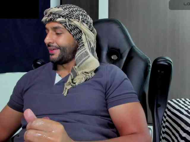 Handsoman11