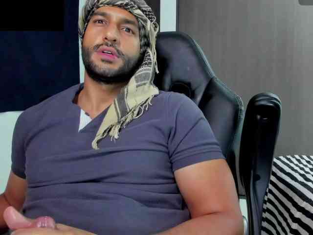 Handsoman11