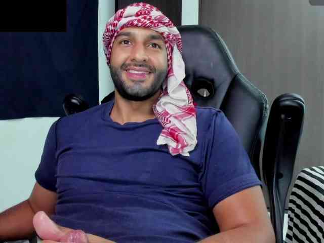 Handsoman11