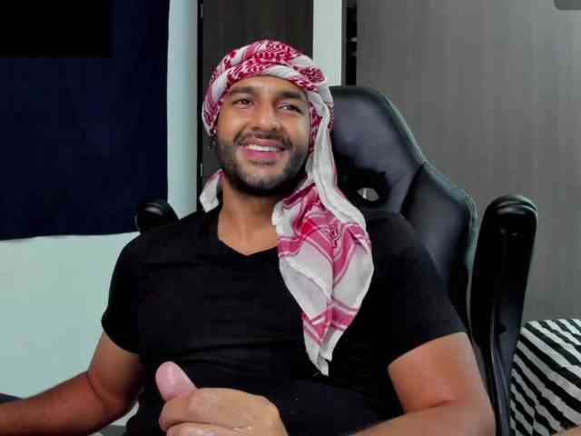 Handsoman11