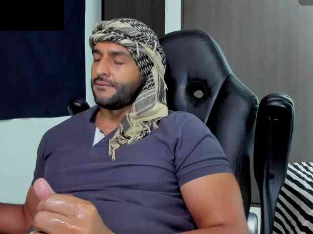Handsoman11