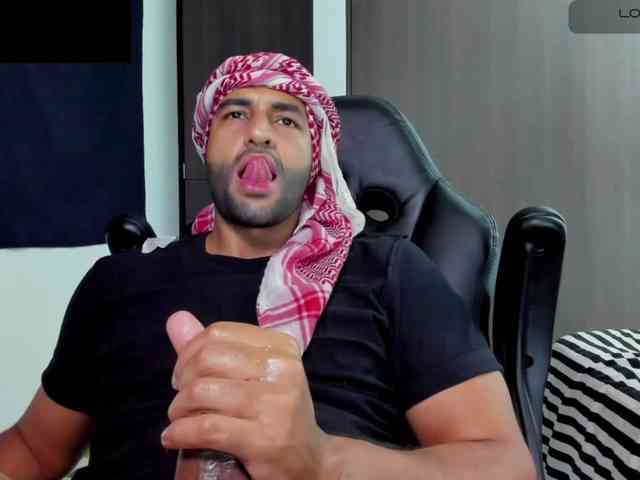 Handsoman11