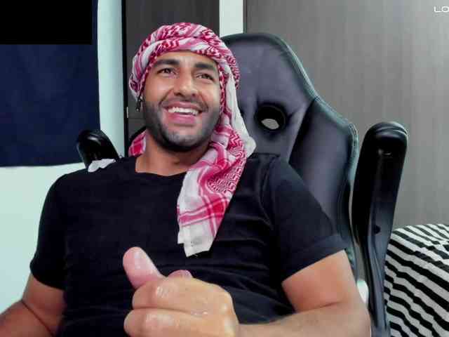 Handsoman11 Handsoman11