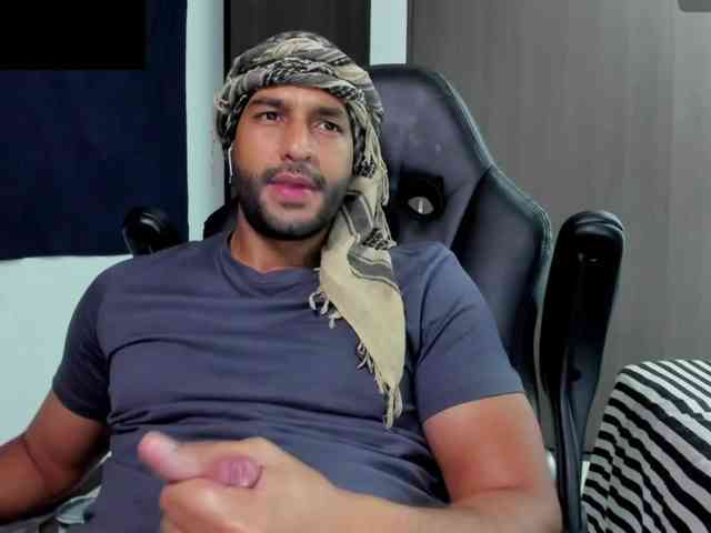 Handsoman11