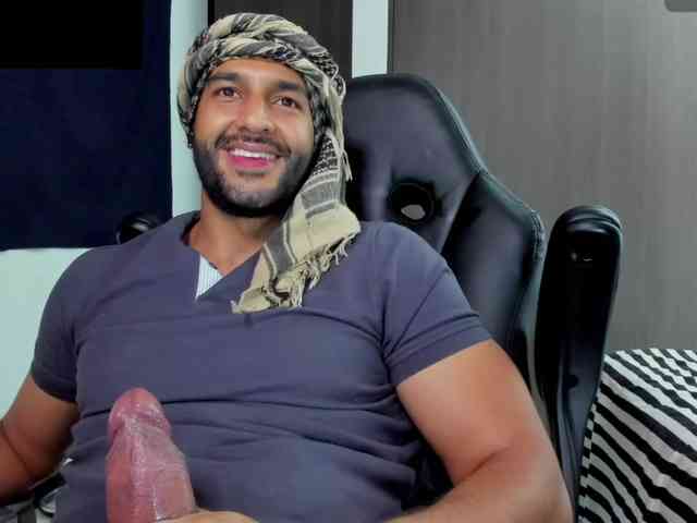 Handsoman11