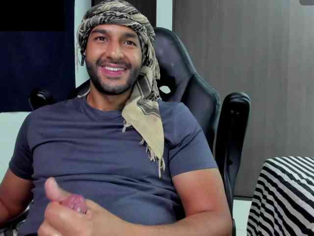 Handsoman11