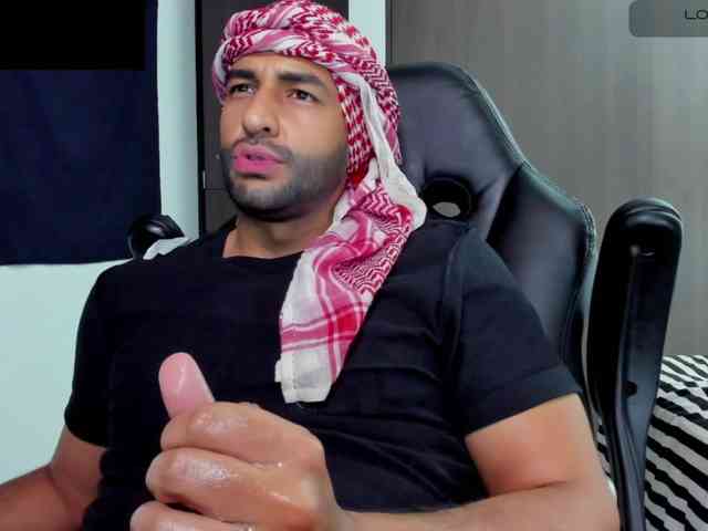 Handsoman11