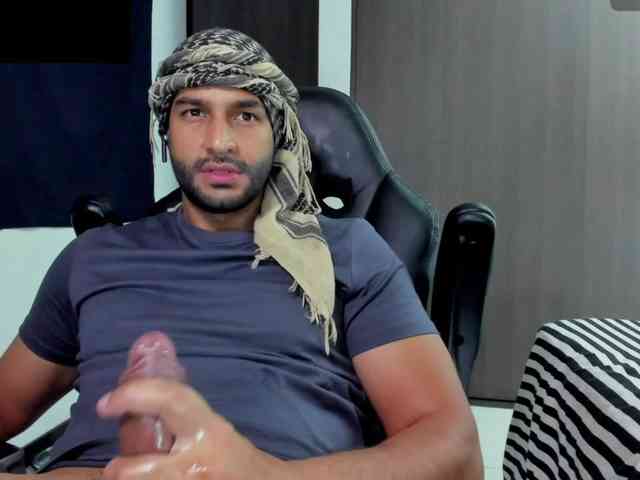 Handsoman11