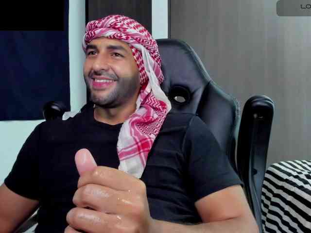 Handsoman11