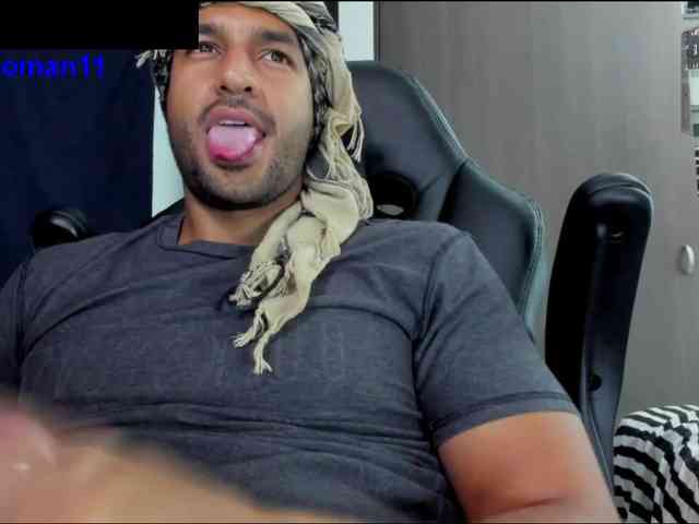 Handsoman11 Handsoman11