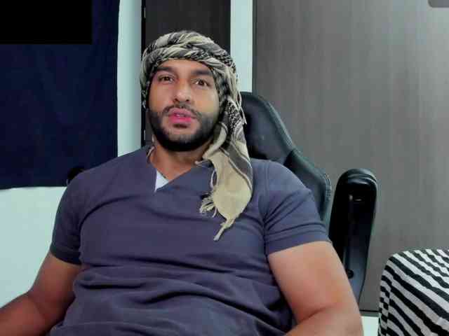 Handsoman11