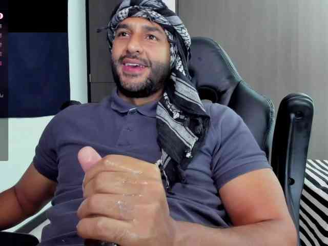 Handsoman11