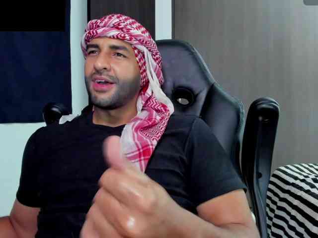 Handsoman11