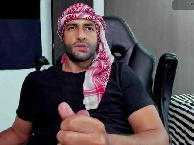 Handsoman11