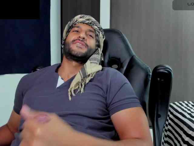 Handsoman11